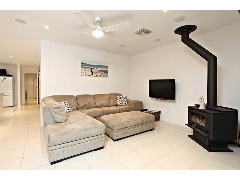 4 Gilbert Road, Christies Beach SA 5165