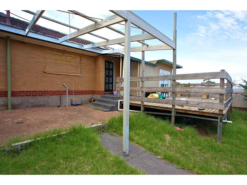 11 Stanley Street, Morphett Vale SA 5162