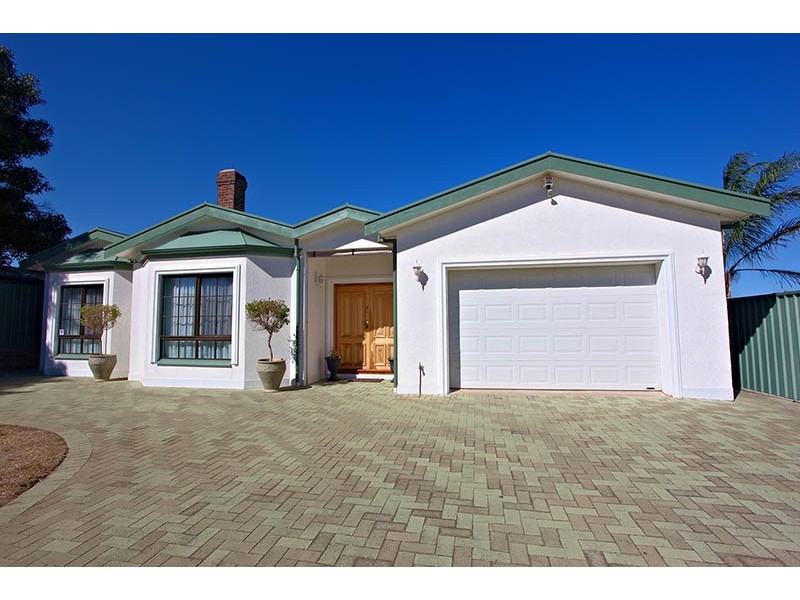 22 Wootoona Avenue, Christies Beach SA 5165