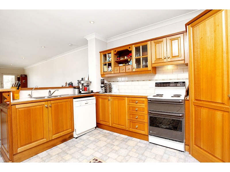 24 Witton Road, Port Noarlunga SA 5167