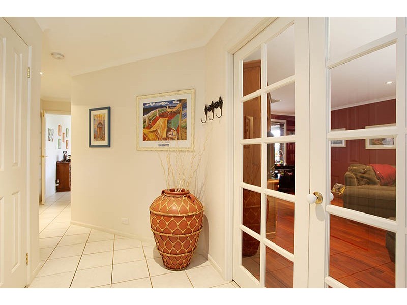 16 Erebus Glen, Hallett Cove SA 5158