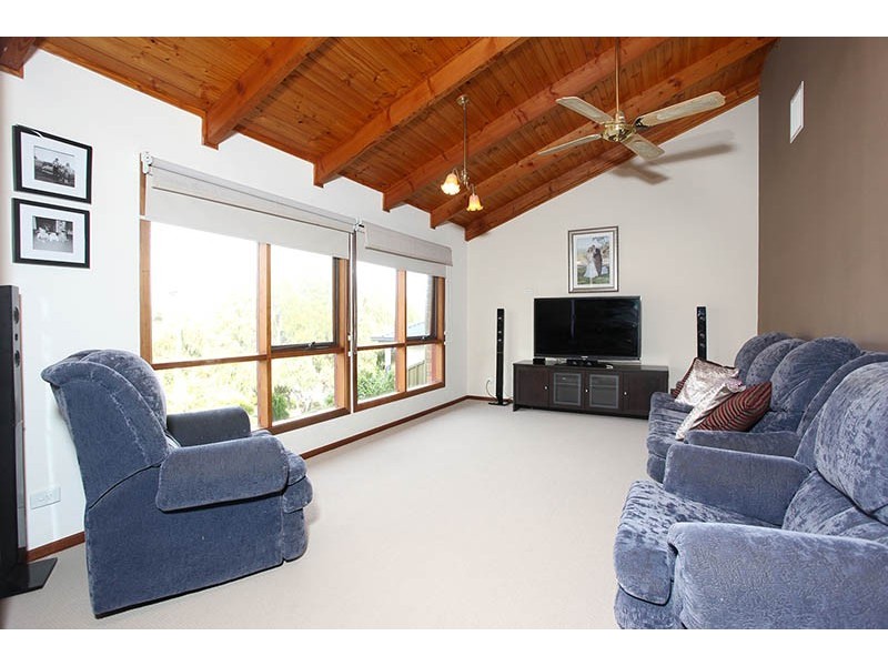 61 Fraser Avenue, Happy Valley SA 5159