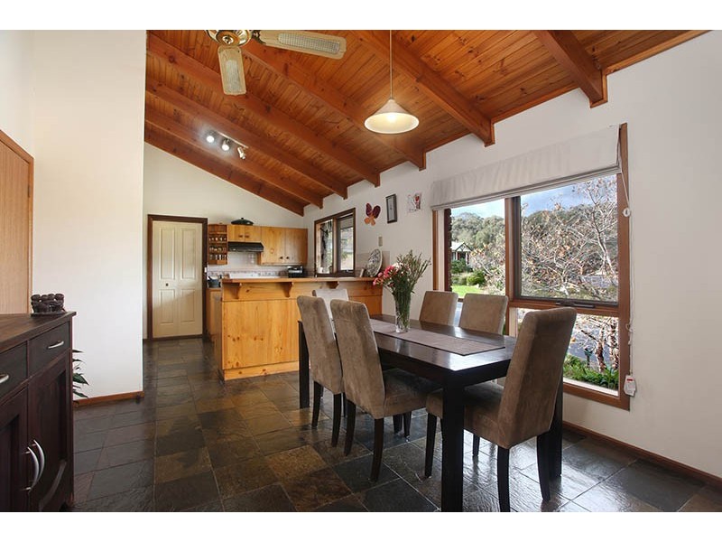 61 Fraser Avenue, Happy Valley SA 5159