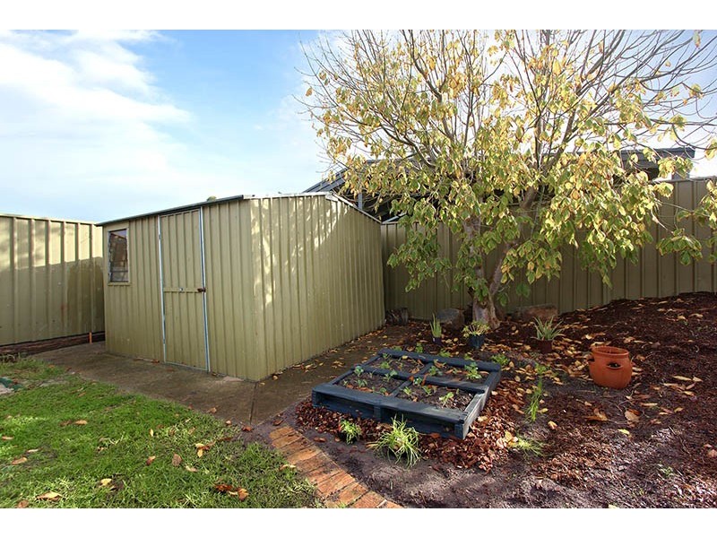 61 Fraser Avenue, Happy Valley SA 5159