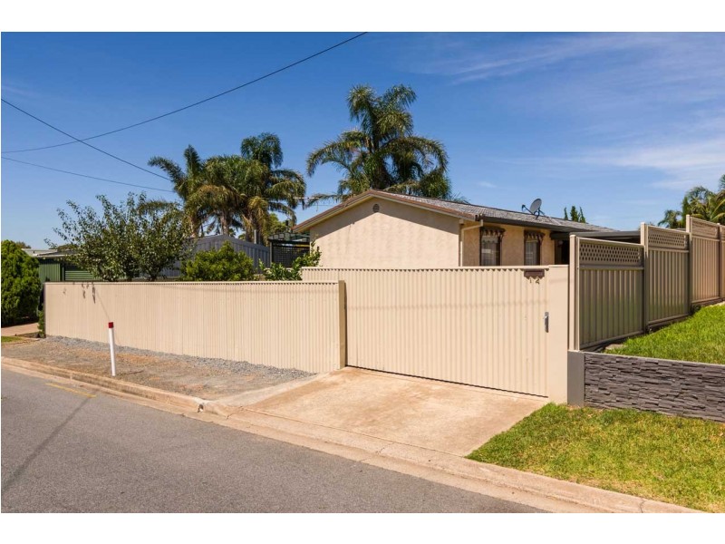 12 Ralphs Avenue, Port Noarlunga SA 5167