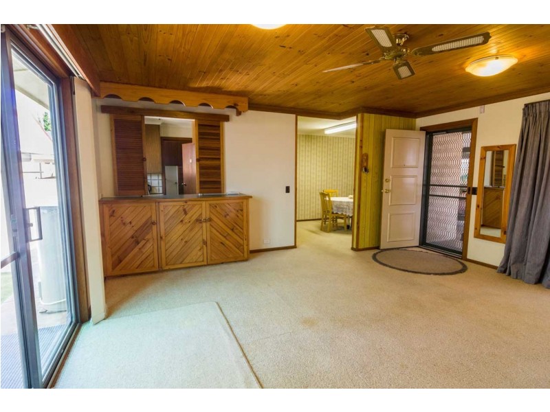 12 Ralphs Avenue, Port Noarlunga SA 5167