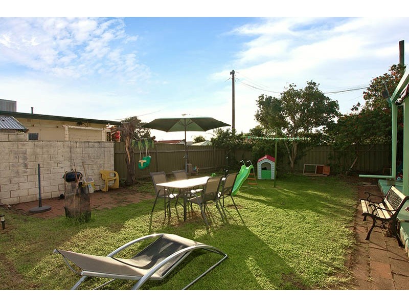 35 Alexander Terrace, Port Noarlunga SA 5167