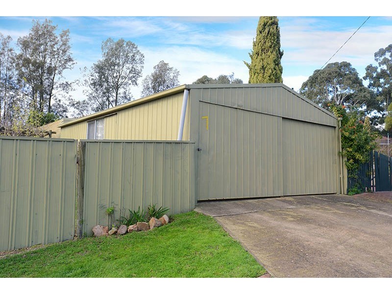 7 Budapest Road, Aberfoyle Park SA 5159