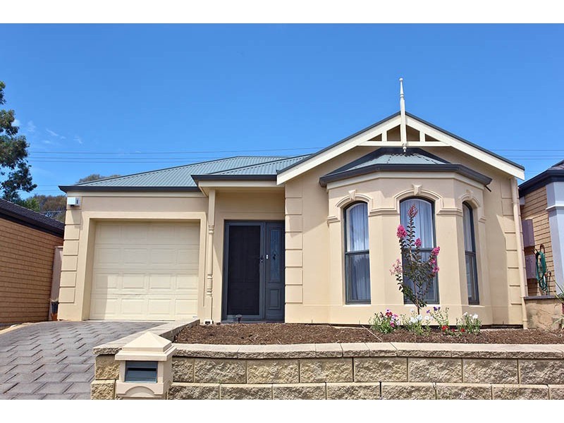 9 Lucy May Drive, Seacliff SA 5049