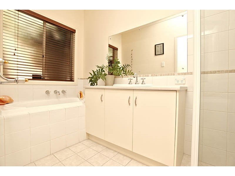 9 Lucy May Drive, Seacliff SA 5049