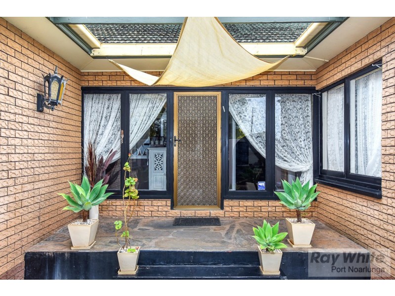 37 Clovelly Avenue, Christies Beach SA 5165