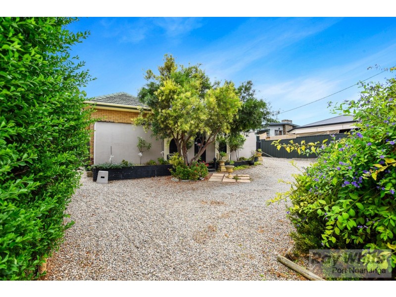 37 Clovelly Avenue, Christies Beach SA 5165