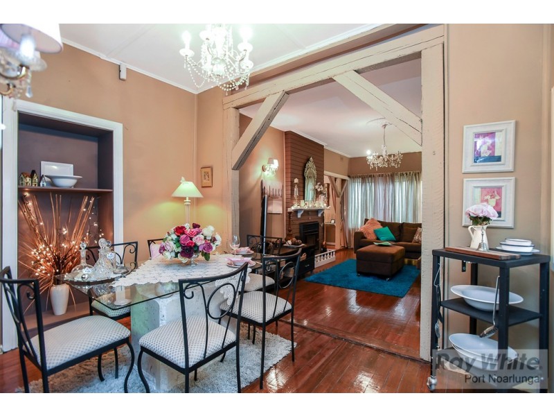 37 Clovelly Avenue, Christies Beach SA 5165