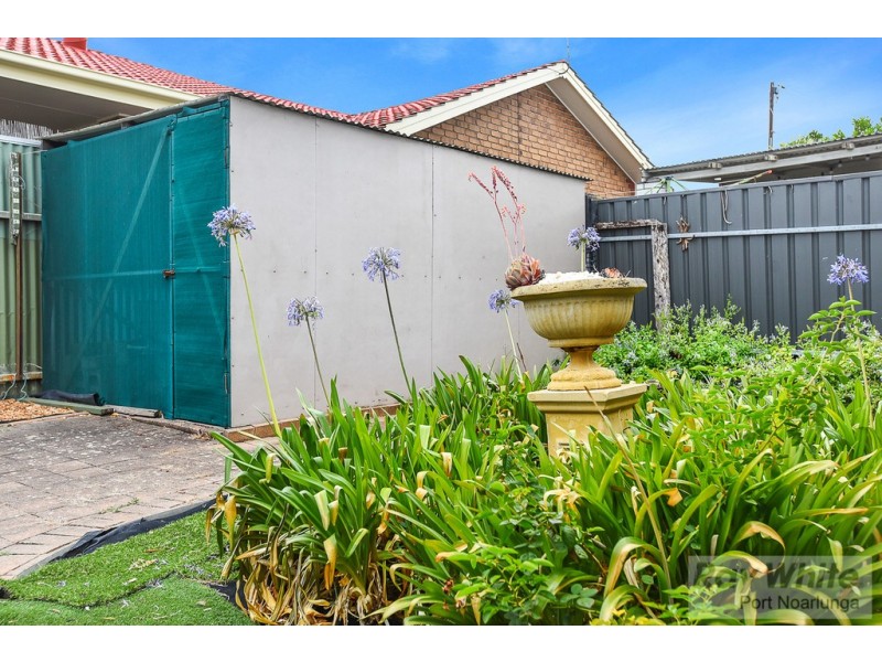 37 Clovelly Avenue, Christies Beach SA 5165