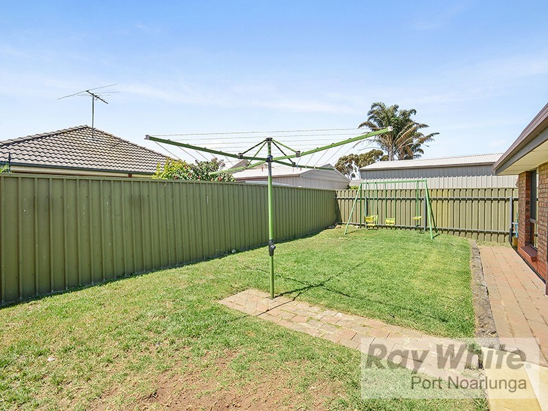 9 Marrington Circuit, Morphett Vale SA 5162