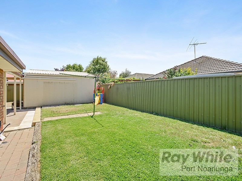 9 Marrington Circuit, Morphett Vale SA 5162