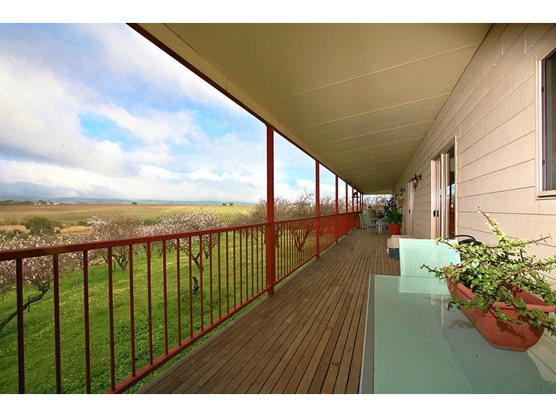 186 Branson Road, Tatachilla SA 5171
