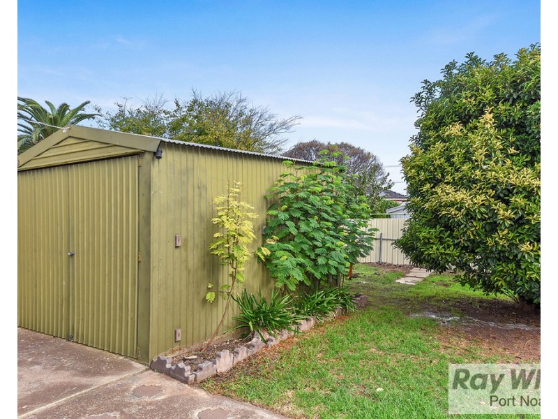 17 Oliver Street, Reynella SA 5161