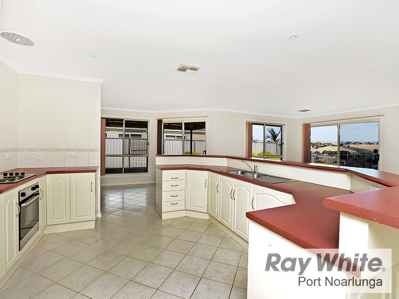 12 Searise Close, Seaford Rise SA 5169