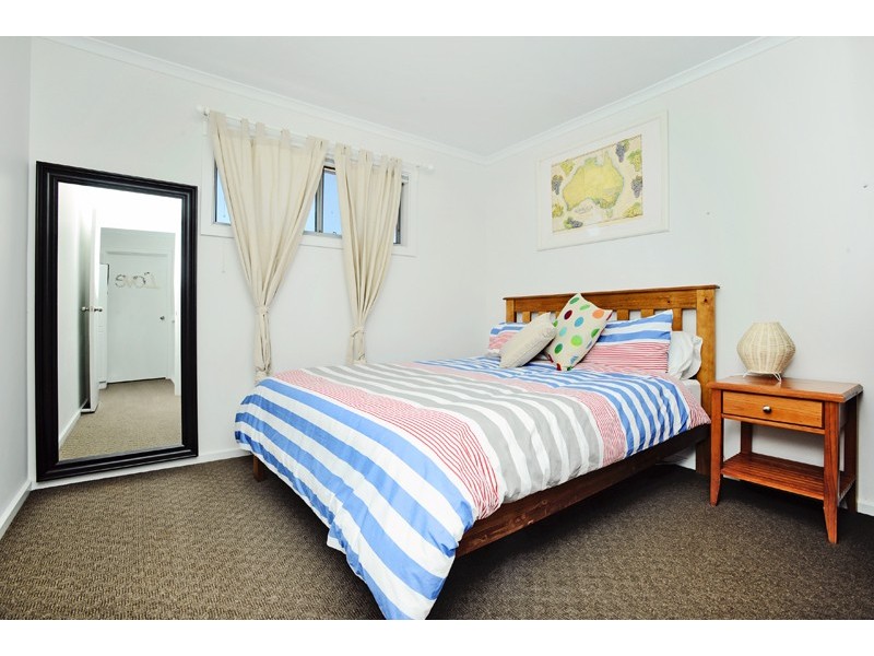 2 Cutmore Street, O’sullivan Beach SA 5166