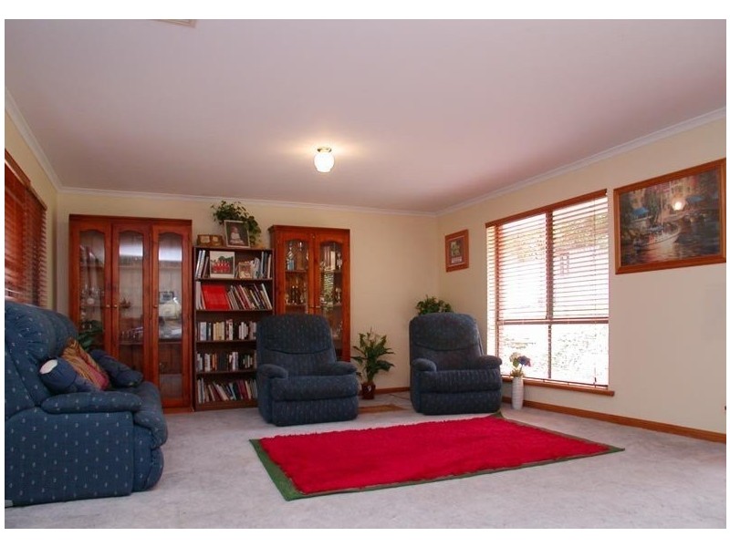 60 River Road, Port Noarlunga SA 5167