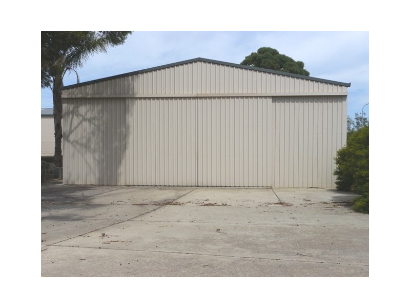 38 Chapman Road, Hackham SA 5163