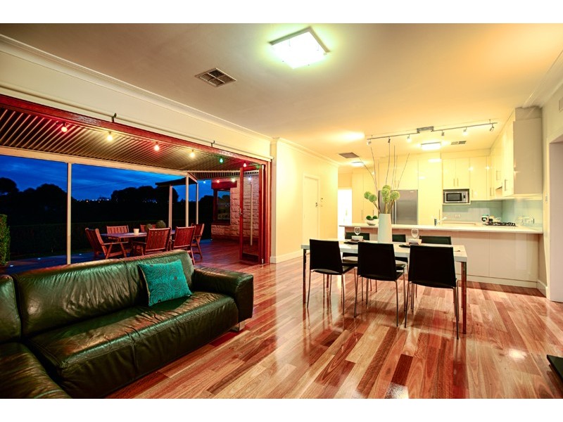 2 Church Hill Road, Old Noarlunga SA 5168