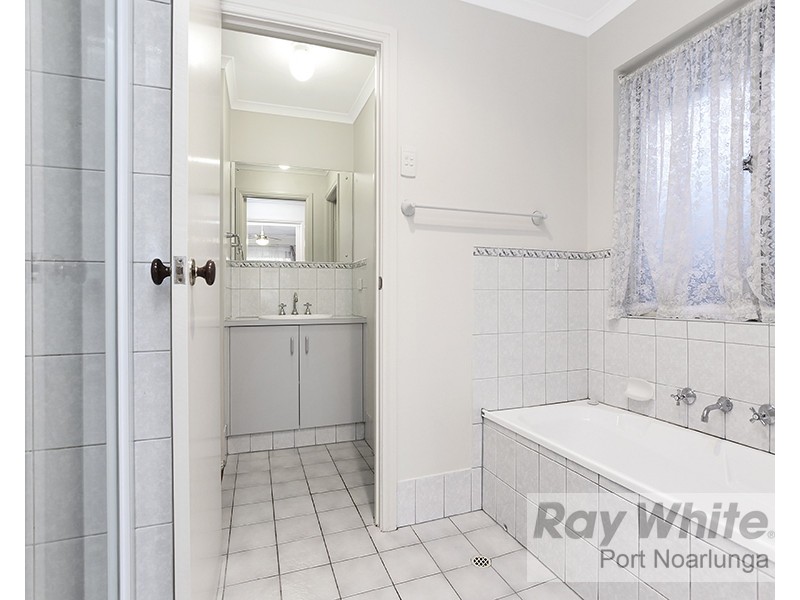 5 Hornpipe Glen, Seaford Rise SA 5169