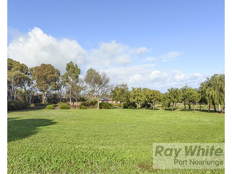 5 Hornpipe Glen, Seaford Rise SA 5169