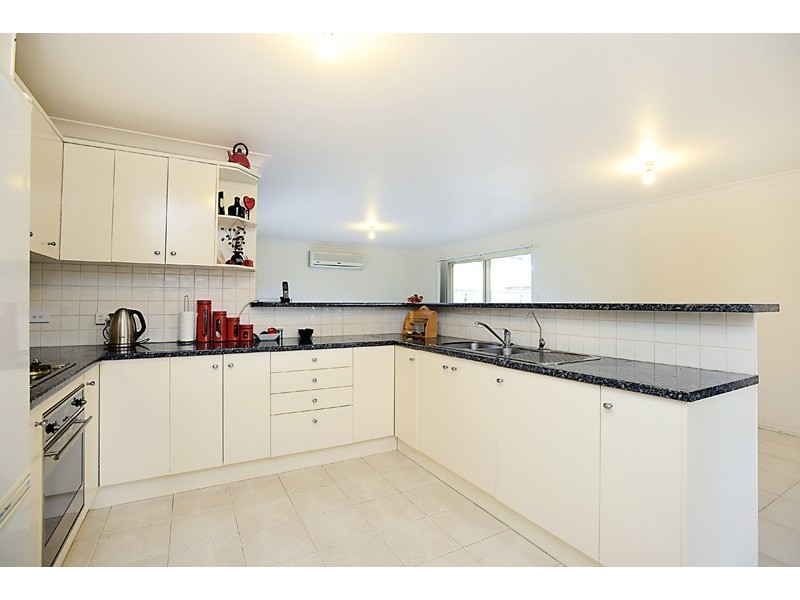 1 Ratcliffe Road, Aldinga Beach SA 5173