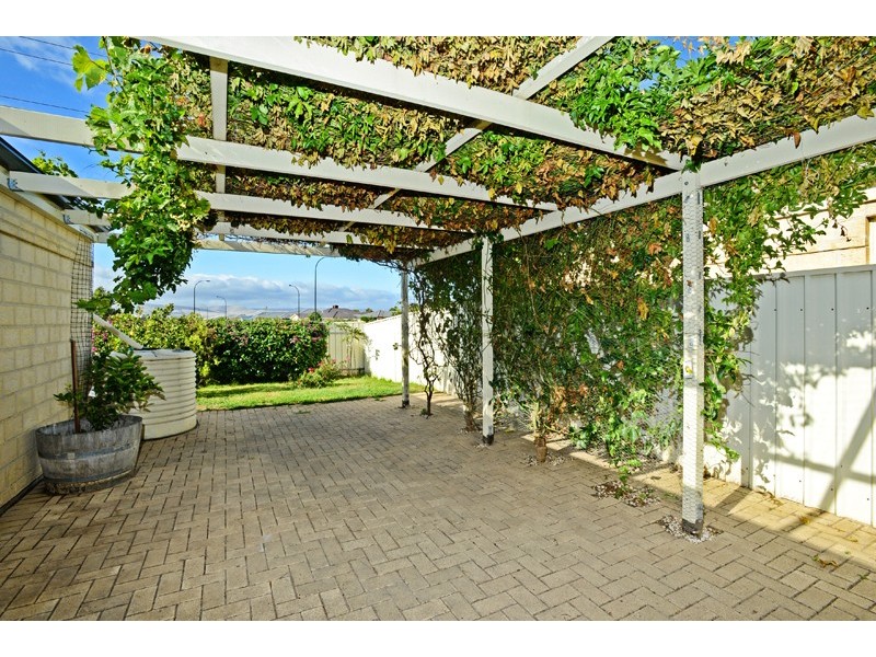 1 Ratcliffe Road, Aldinga Beach SA 5173