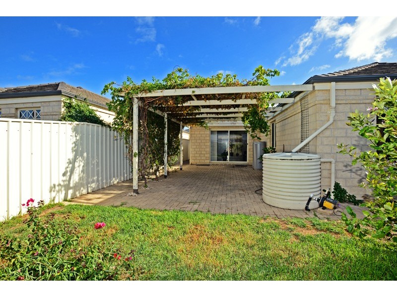 1 Ratcliffe Road, Aldinga Beach SA 5173