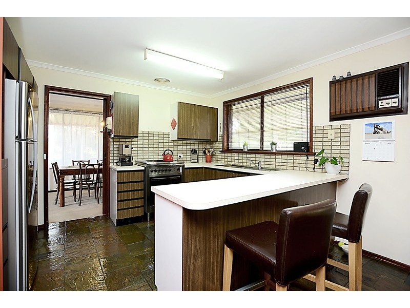 14 Shiraz Avenue, Hackham SA 5163