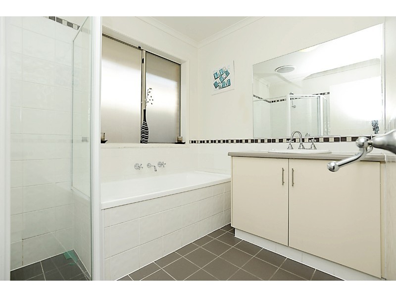 1 Stokes Court, Morphett Vale SA 5162