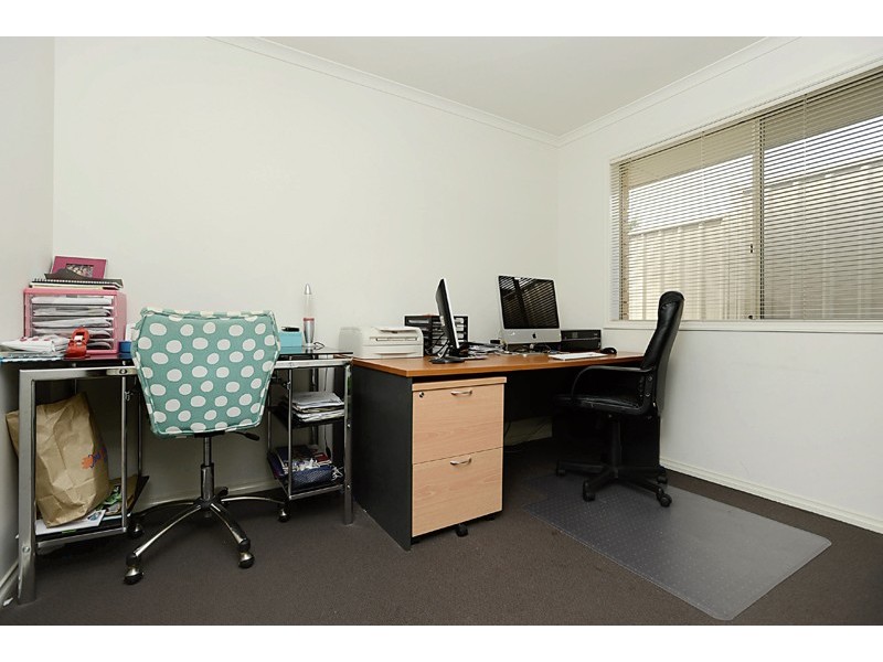 1 Stokes Court, Morphett Vale SA 5162