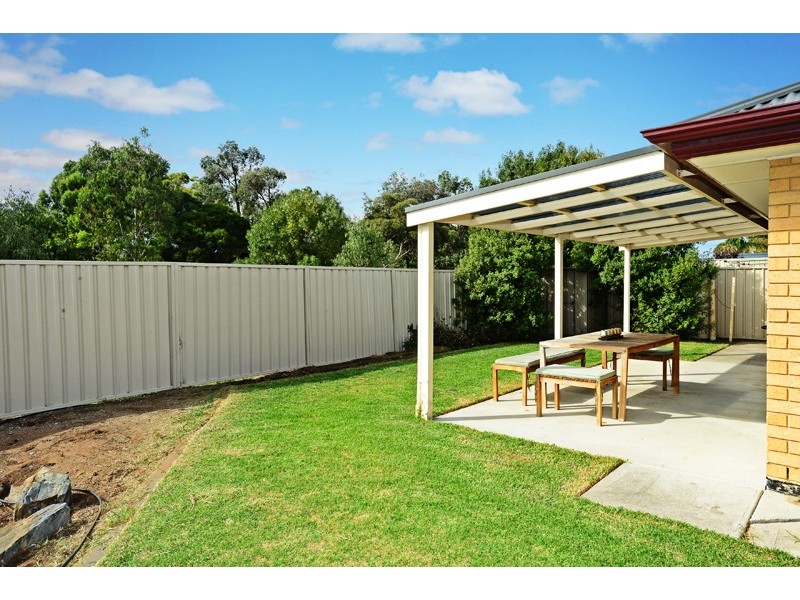 1 Stokes Court, Morphett Vale SA 5162