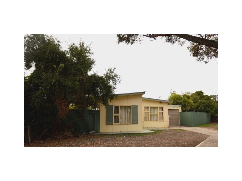 23 Booth Avenue, Morphett Vale SA 5162