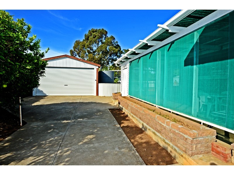 10 Leitch Avenue, Port Noarlunga SA 5167