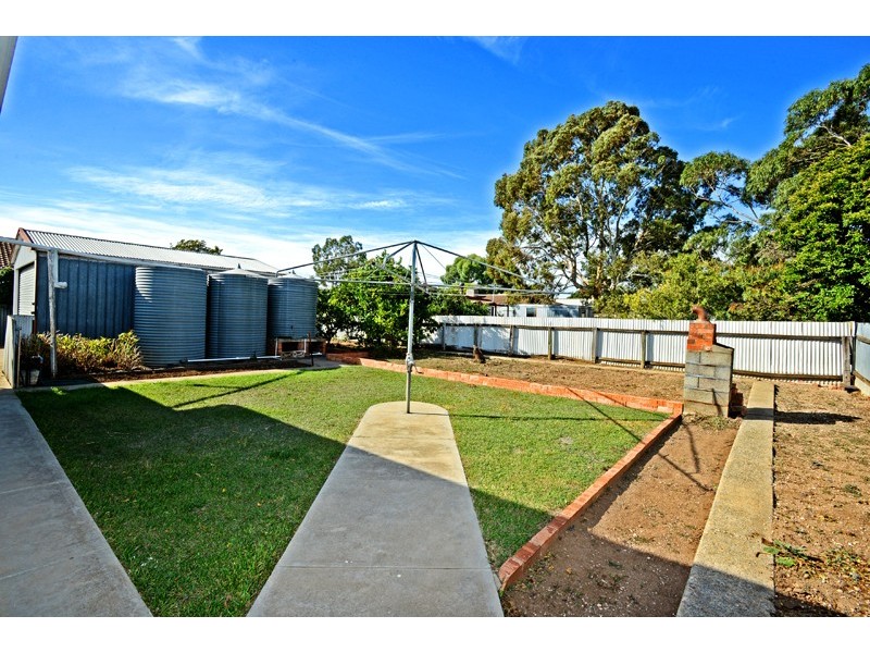 10 Leitch Avenue, Port Noarlunga SA 5167