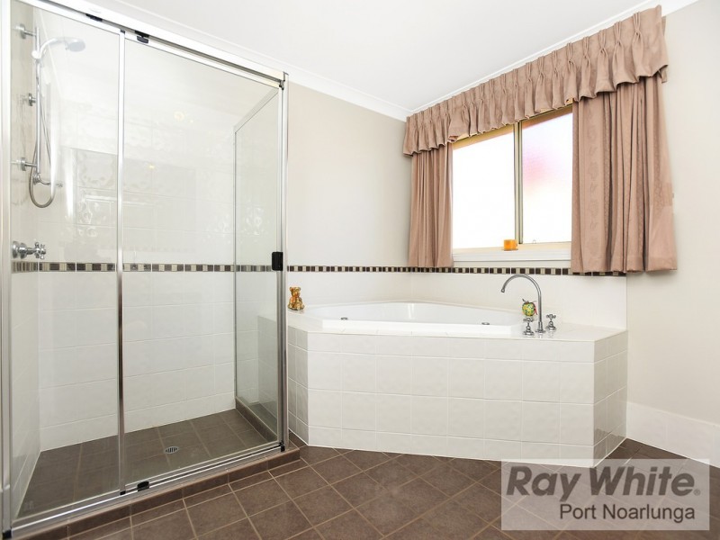 24 Sylvan Circuit, Noarlunga Downs SA 5168