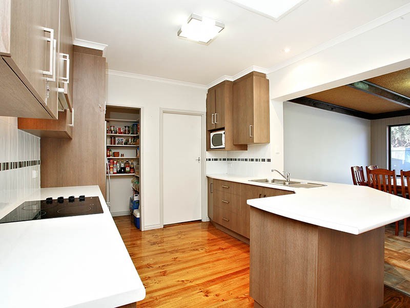 8 Fox Avenue, Christies Beach SA 5165