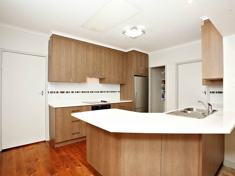 8 Fox Avenue, Christies Beach SA 5165