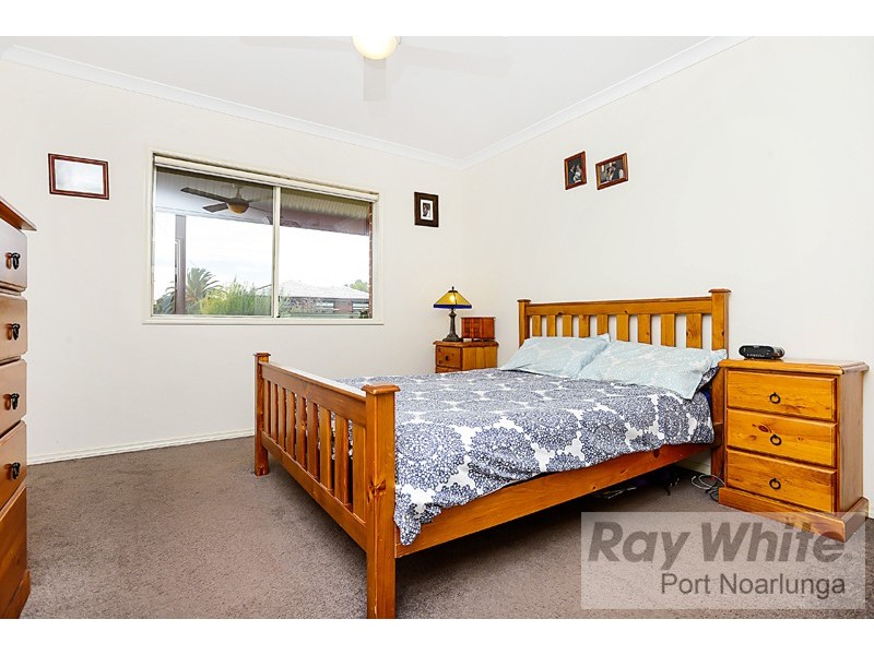 49 Lyndhurst Road, Seaford SA 5169