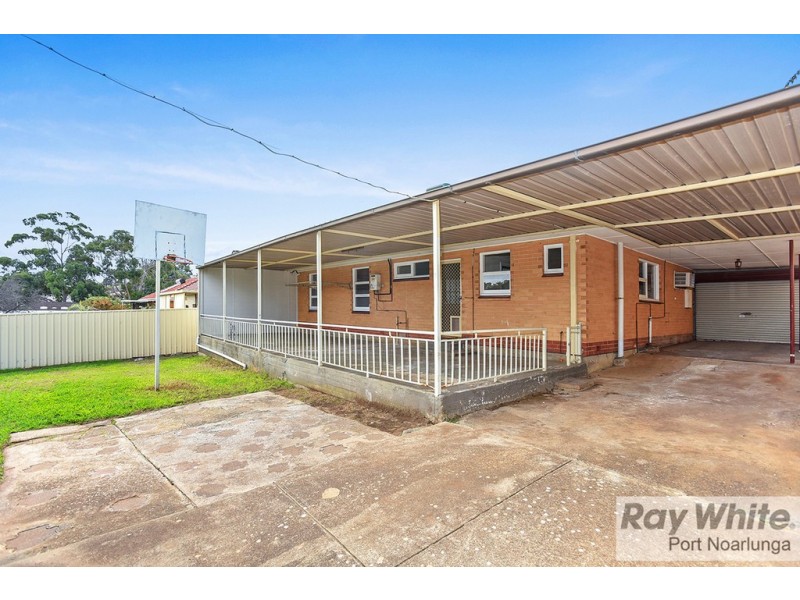 17 Oliver Street, Reynella SA 5161