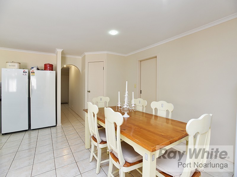 28 Follett Street, Aldinga Beach SA 5173