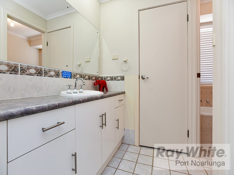 28 Follett Street, Aldinga Beach SA 5173