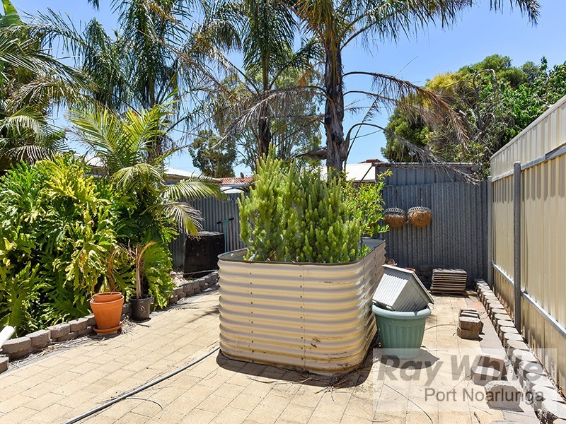 28 Follett Street, Aldinga Beach SA 5173