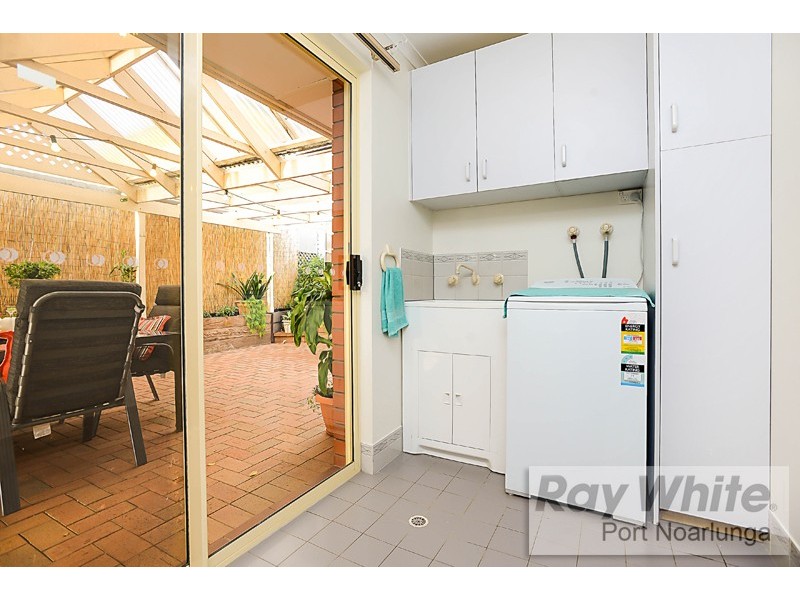 Unit 2, 19 Griffiths Drive, Moana SA 5169