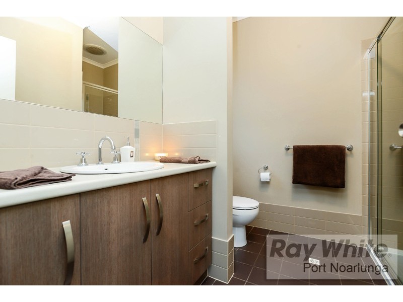 5A Geoffrey Avenue, Port Noarlunga SA 5167