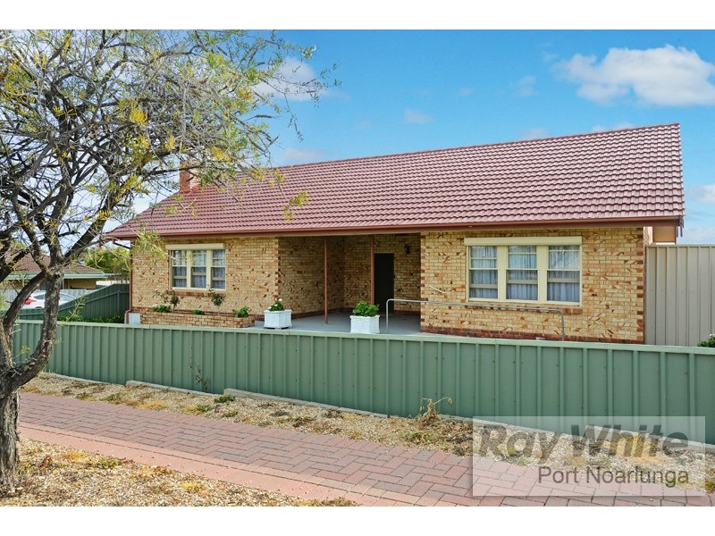 15 Fox Avenue, Christies Beach SA 5165